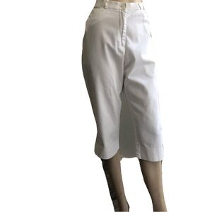 ST JOHN’S Bay White capris pants size:8